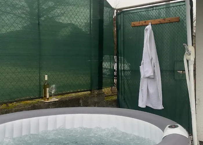 公寓 House For Relaxation - Hot Tub And Grill